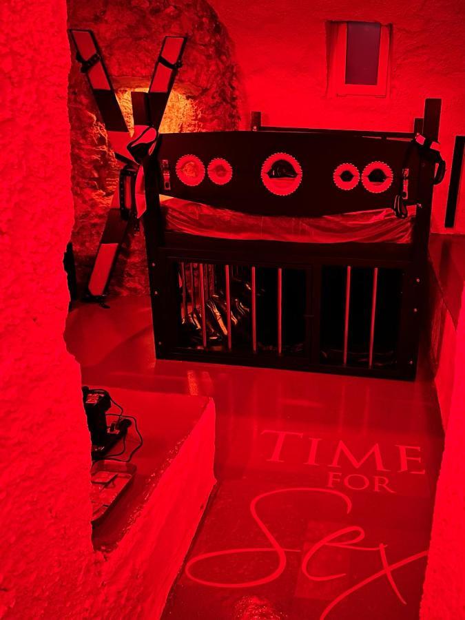 Love Room Suite Dirty Diana Aubagne Exterior photo