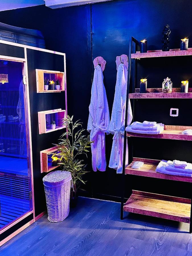 Love Room Suite Dirty Diana Aubagne Exterior photo